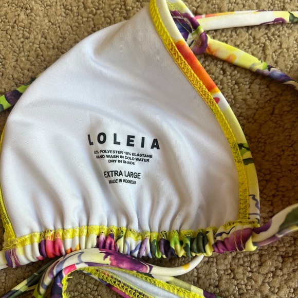 Loleila Petite Fleu string top (XL) and skimpy bottoms (L) bikini - Picture 6 of 7